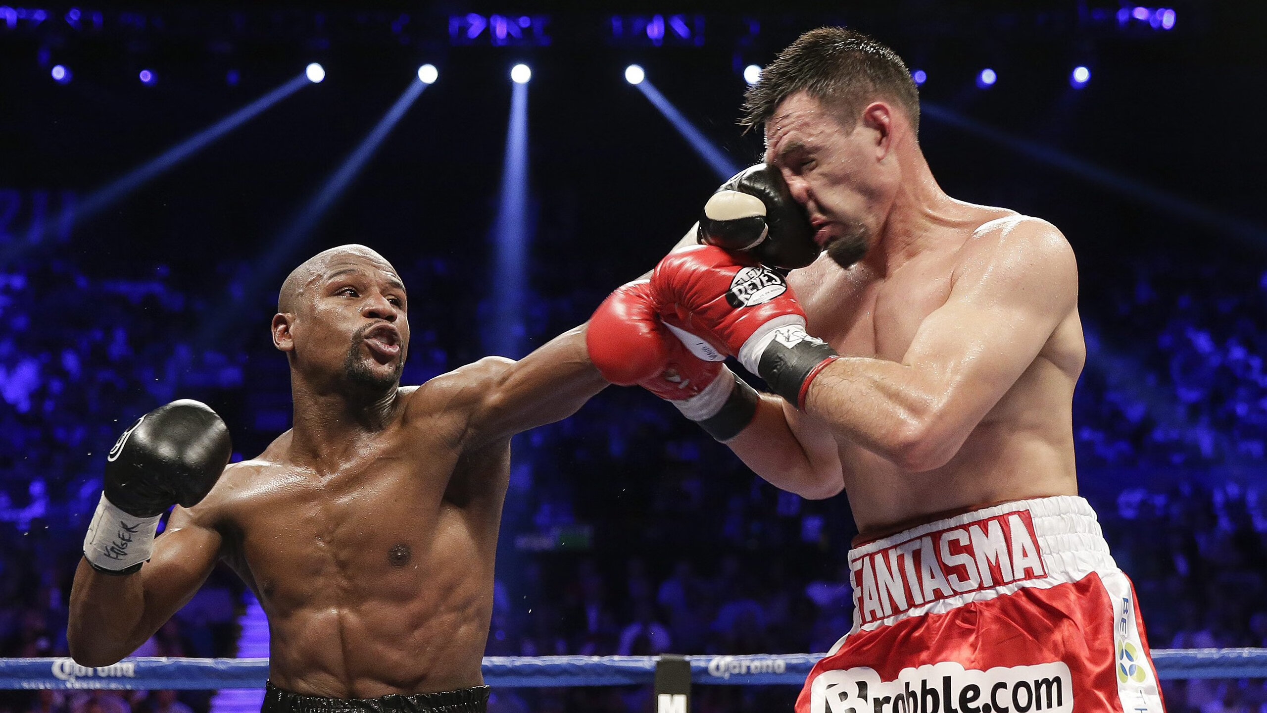 全北现代守门员屡献神扑,全北现代球员